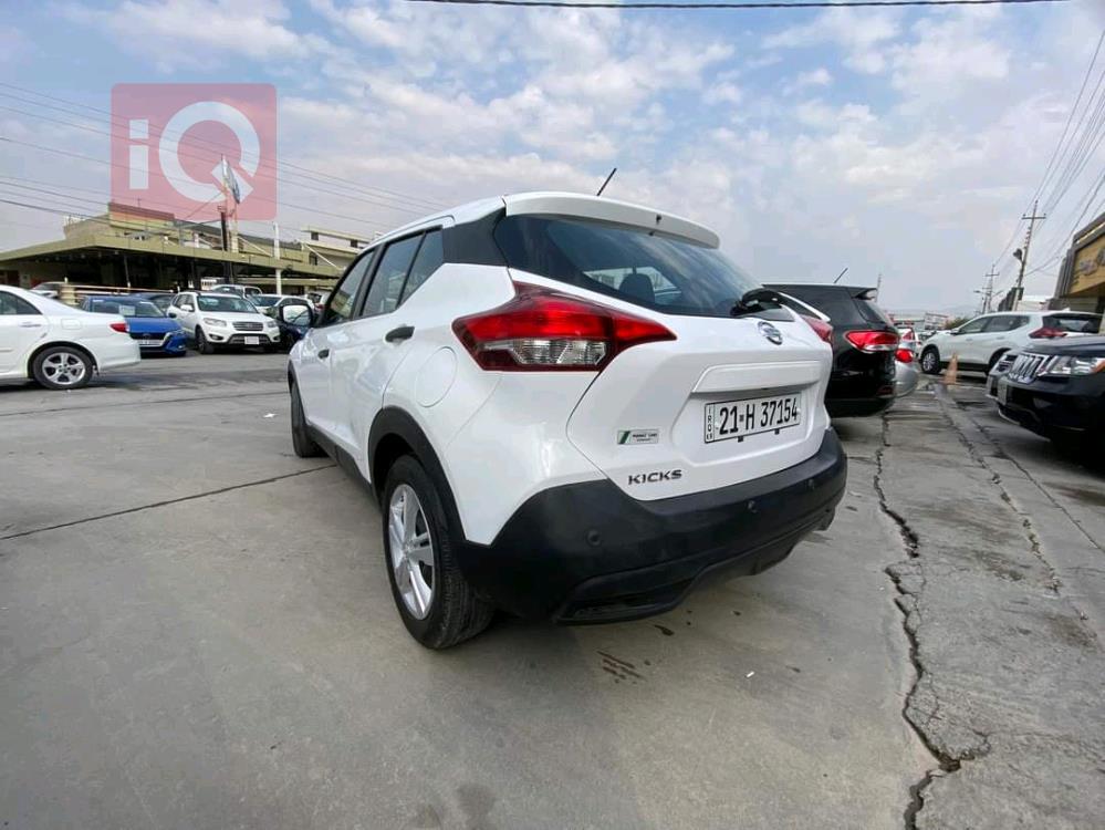 Nissan Kicks